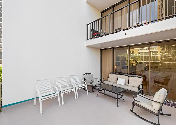 Huge Patio Washerdryer 1 Bedroom Banyan Free Parking 5 Min To Beach